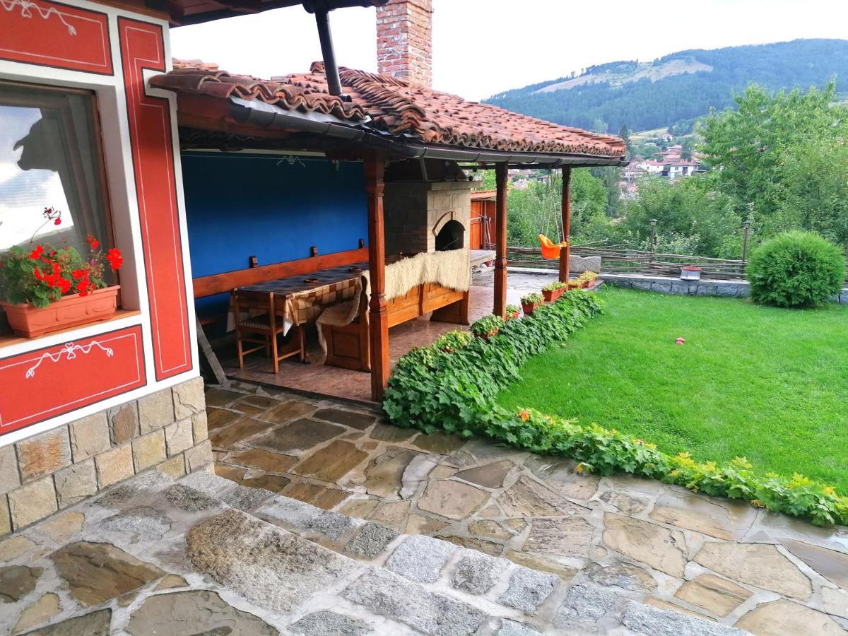 Радкината къща Hotel Копривщица Екстериор снимка