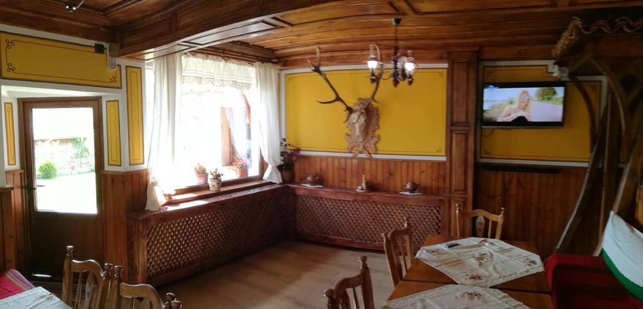 Радкината къща Hotel Копривщица Екстериор снимка