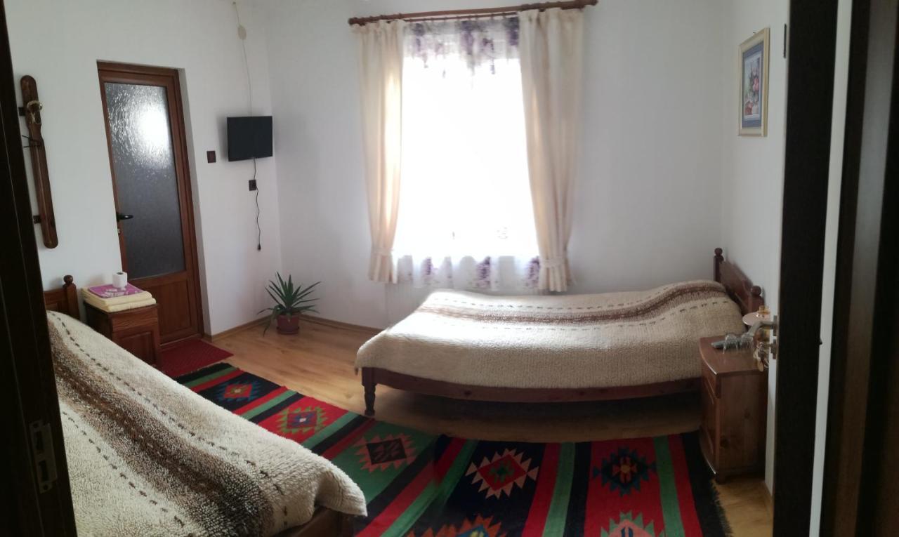 Радкината къща Hotel Копривщица Екстериор снимка